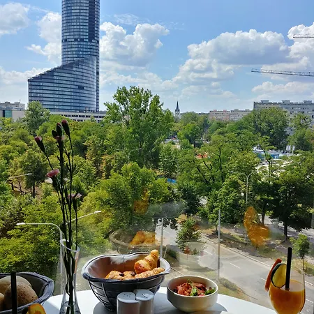 加弗罗茨瓦夫q酒店 4*