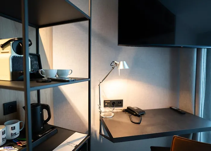 ホテル Q プラス 4*