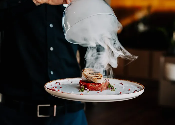 Q プラス ホテル