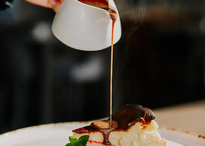 Q プラス ホテル 4*