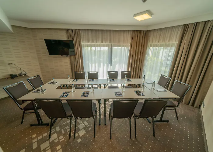 Q プラス ホテル