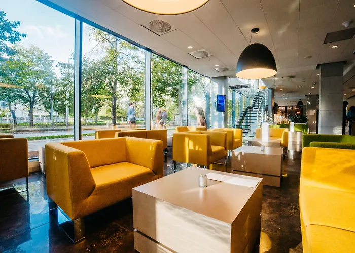 加弗罗茨瓦夫q酒店 酒店