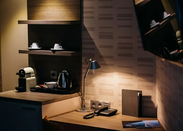 酒店 加弗罗茨瓦夫q酒店 4*