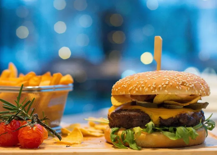 ホテル Q プラス 4*